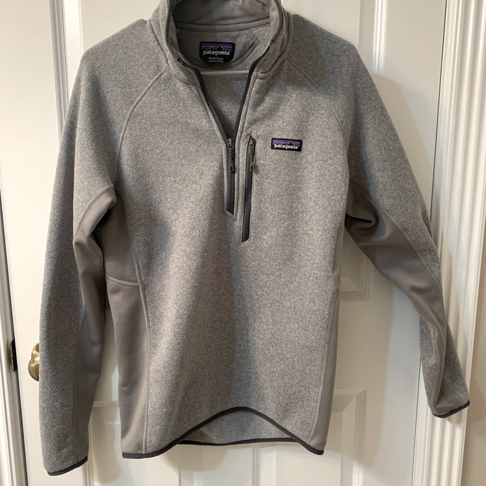Patagonia 1/4 zip fleece (Men’s)
